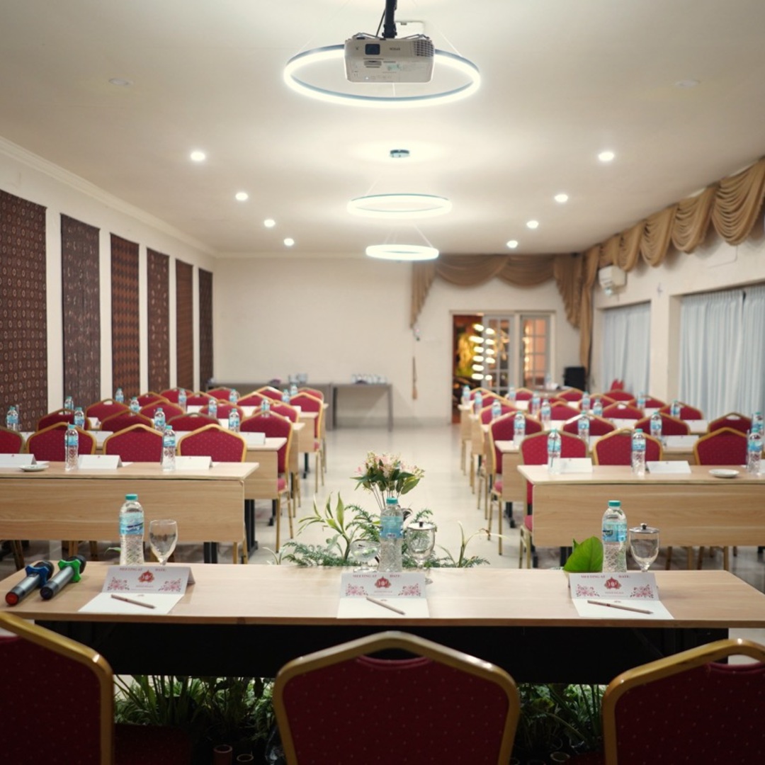 Meeting Rooms Soemirah